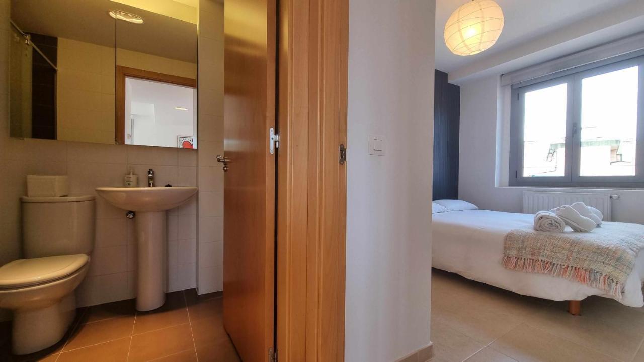 Apartamento El Atico De Anat Posada De Llanes Kültér fotó